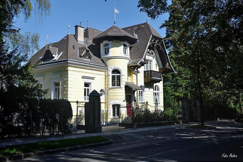 Villa Nova - Hotel Garni وایدهوفن آن در یبس المظهر الخارجي الصورة